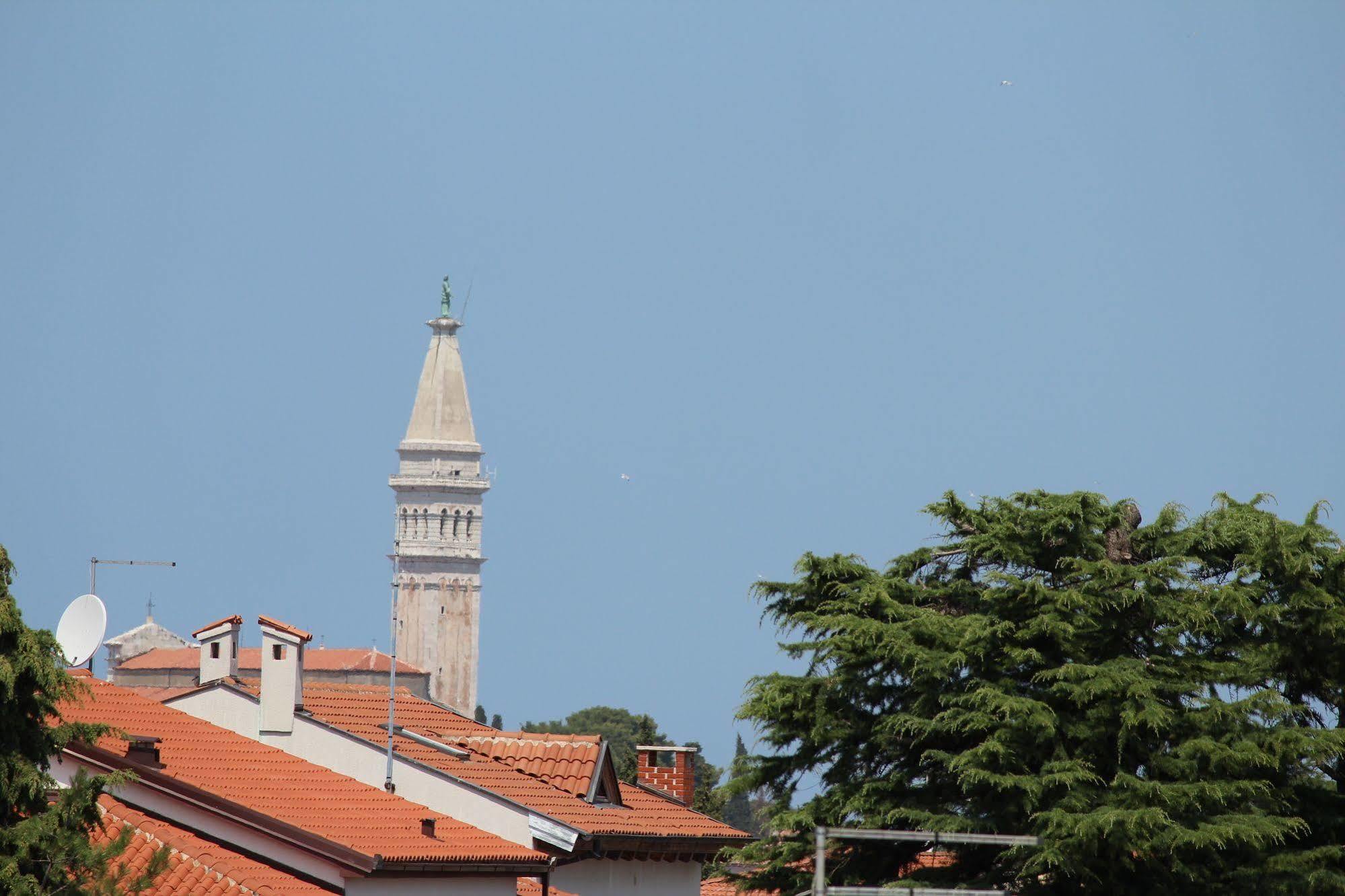 Rooms And Apartments Sally Rovinj Zewnętrze zdjęcie